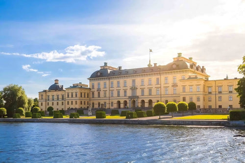 Drottningholms Slottsteater - Båtresa & Teatermeny