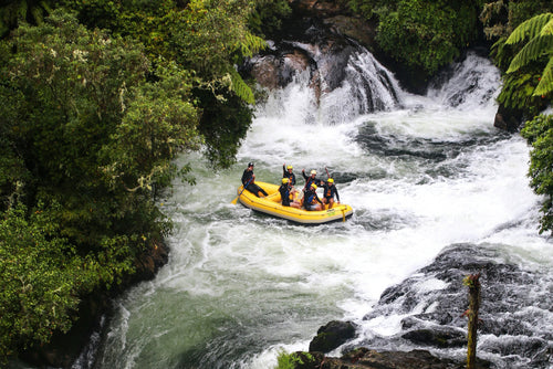 Äventyrsupplevelse - forsränning