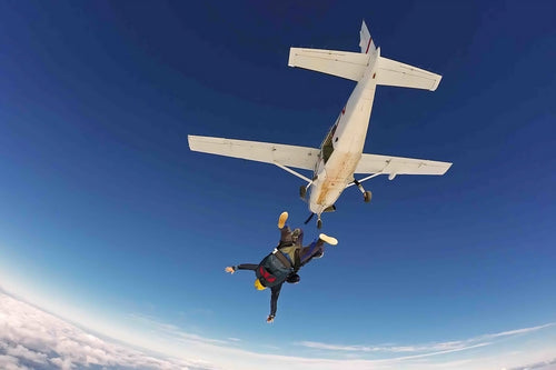 Hoppa fallskärm i Visby