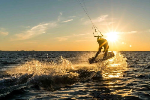 Kitesurfing