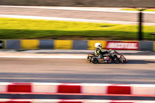 Kör gokart i Växjö