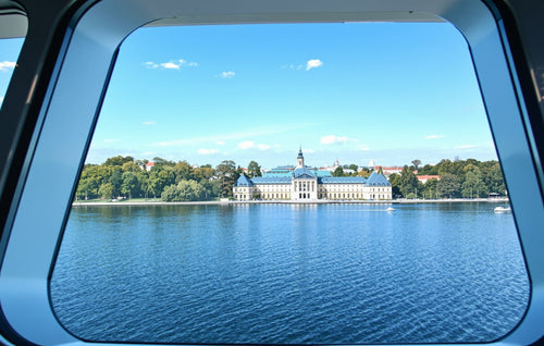slottsutflykt med båt