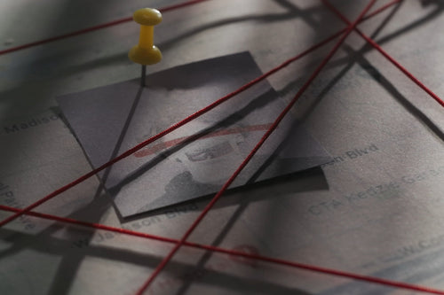 Lös mordysterium virtuellt